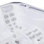 Everest LifeLuxury hot tub - Image 32