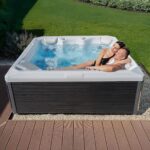 Makalu Life EssentialPremium Hot Tub