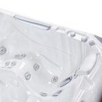 Kilimanjaro LifeLuxury Hot Tub - Image 9